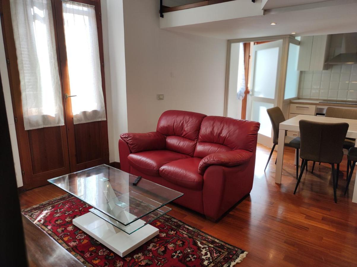Marina Apartment City Centre Cagliari Eksteriør billede