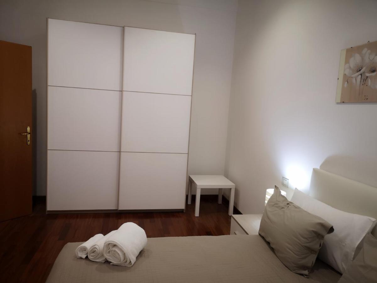 Marina Apartment City Centre Cagliari Eksteriør billede