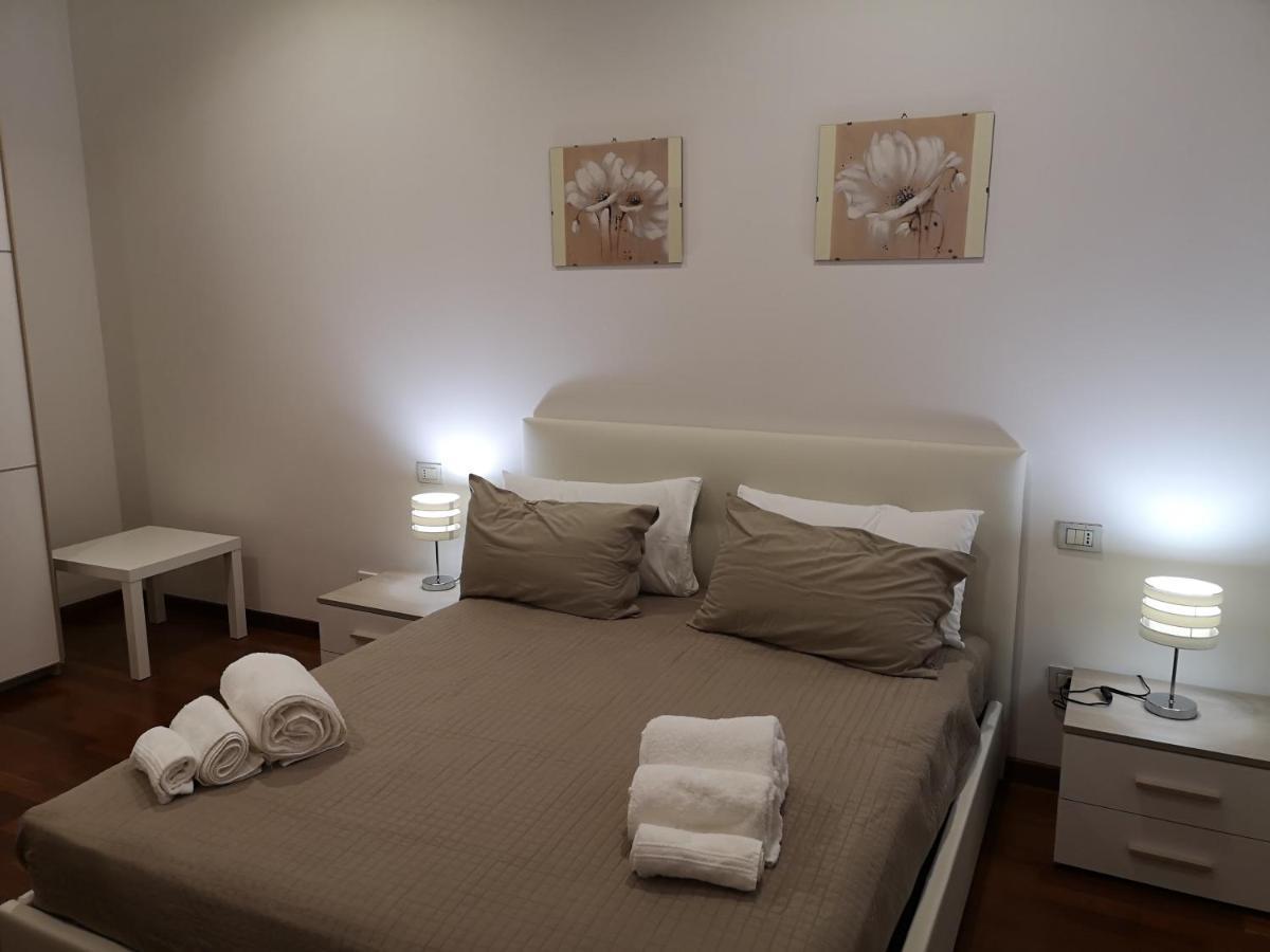 Marina Apartment City Centre Cagliari Eksteriør billede