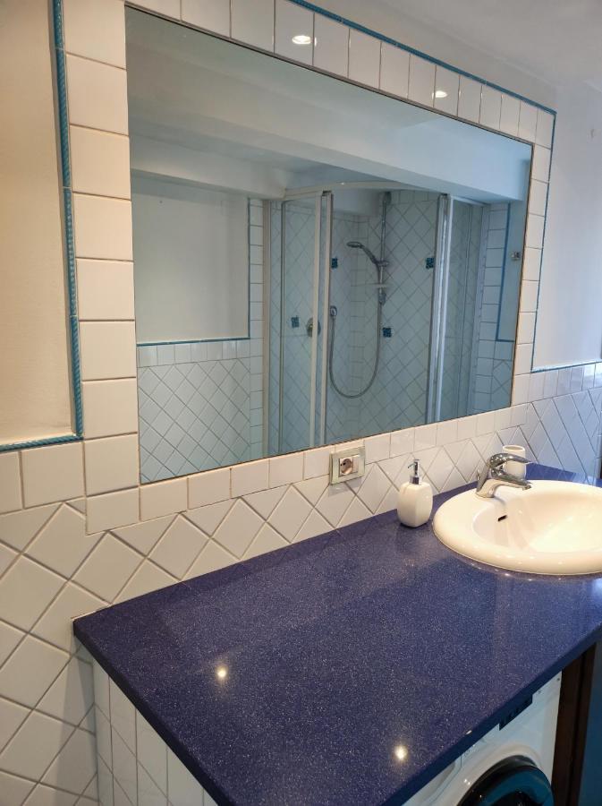 Marina Apartment City Centre Cagliari Eksteriør billede